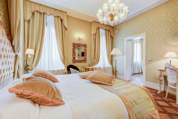 Hotel Al Duca Di Venezia image 8